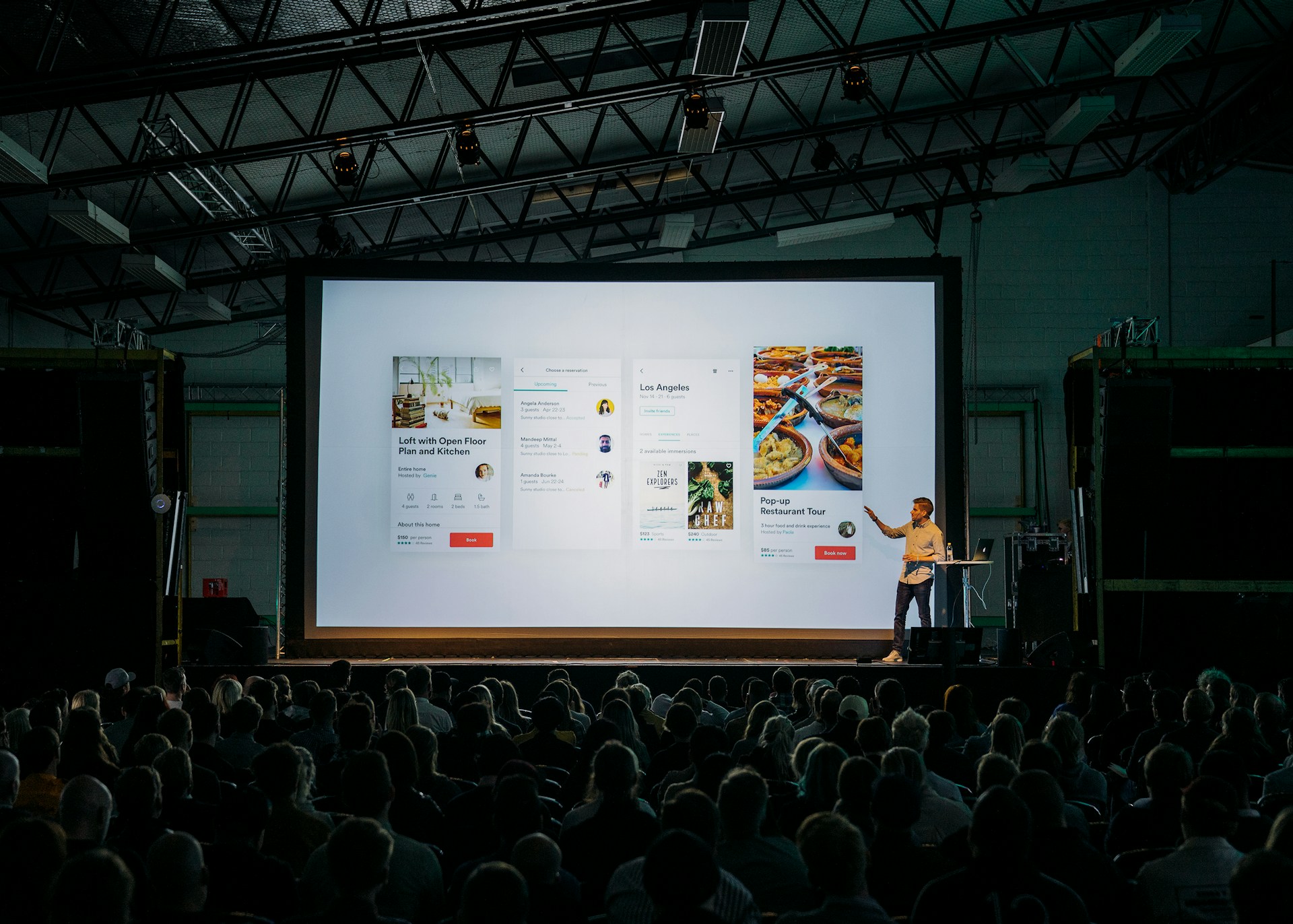 big conference event presentation 